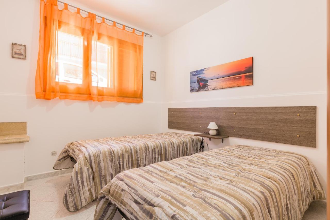 Anna'S House Near The Sandy Beach And With Wifi Avola Ngoại thất bức ảnh